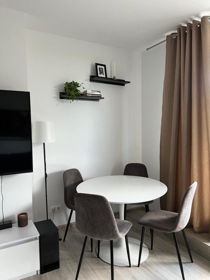 Apartament Ksiecia Janusza Варшава Екстериор снимка
